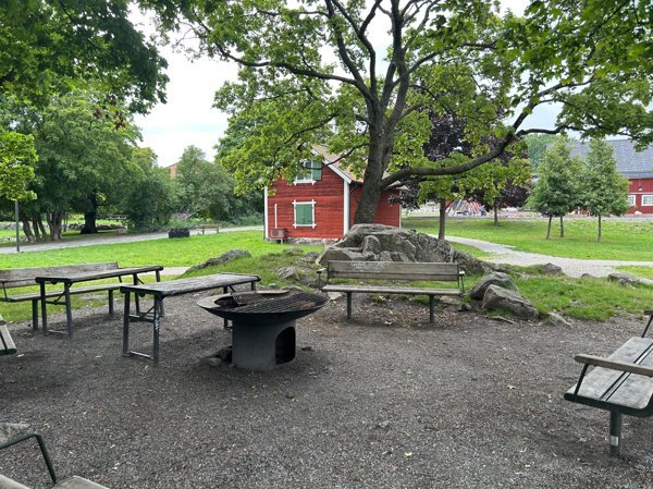 Akalla gård grillplats väster - Huvudbild