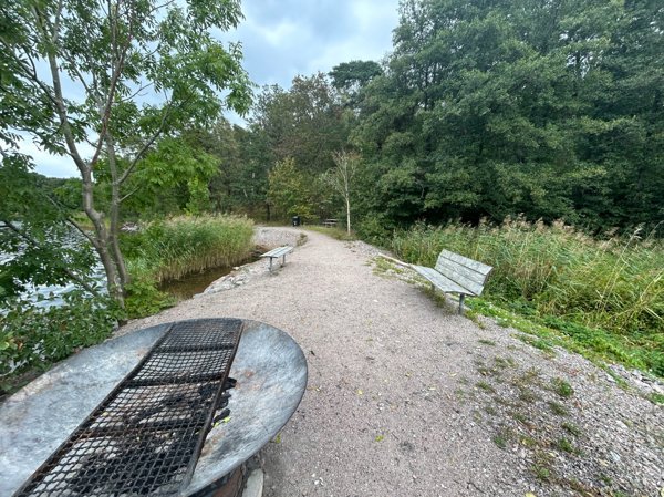 Charlottenbergs grillplats - Bild 1