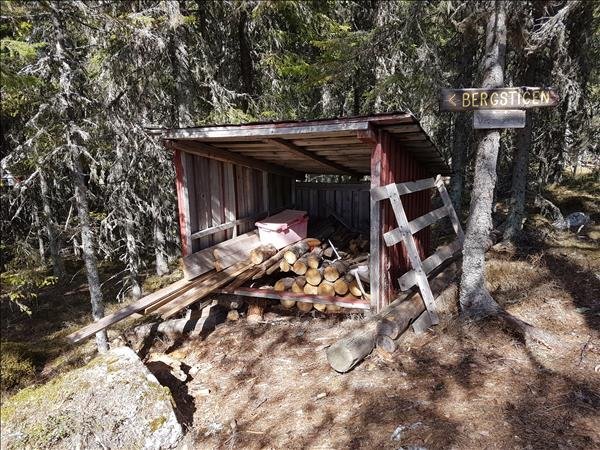 Grill vid Hattbergsstugan - Bild 4