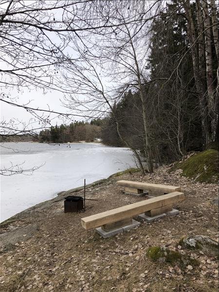 Grillplats S:t Botvidsleden / Naturstig sjön Aspen - Bild 2