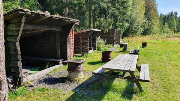Gyllbergen - Gyll Fäbodar vid parkeringen - Bild 2