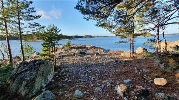 Hålön - Huvudbild