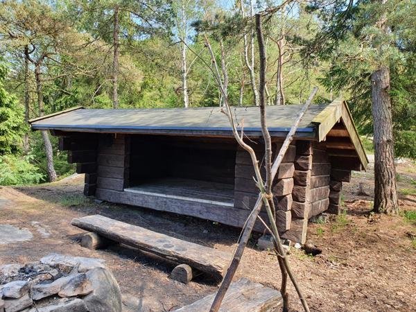 Holmevatten, Svartedalen  Vindskydd - Bild 2