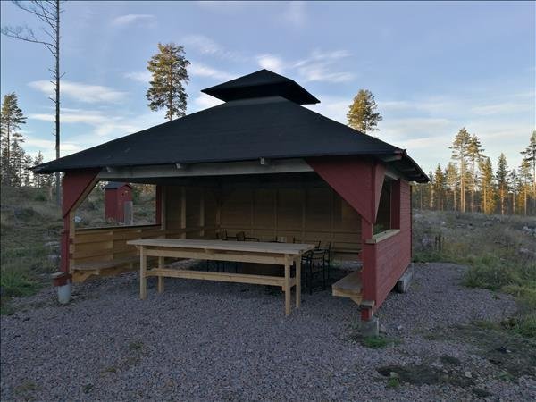 Hubo-Långsjön parkeringen - Bild 1