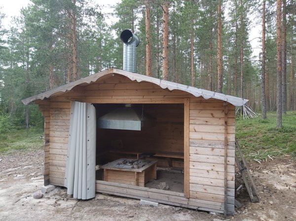 Rödåsel vindskydd - Bild 1