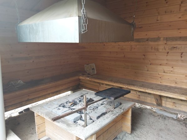 Rödåsel vindskydd - Bild 2