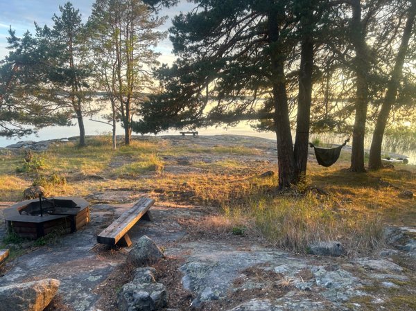 Tedarön, Holmudden - Bild 2