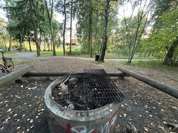 Ursviks grillplats 4 - Bild 1